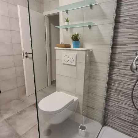 Coraline On Korcula, Seafront Apartment *